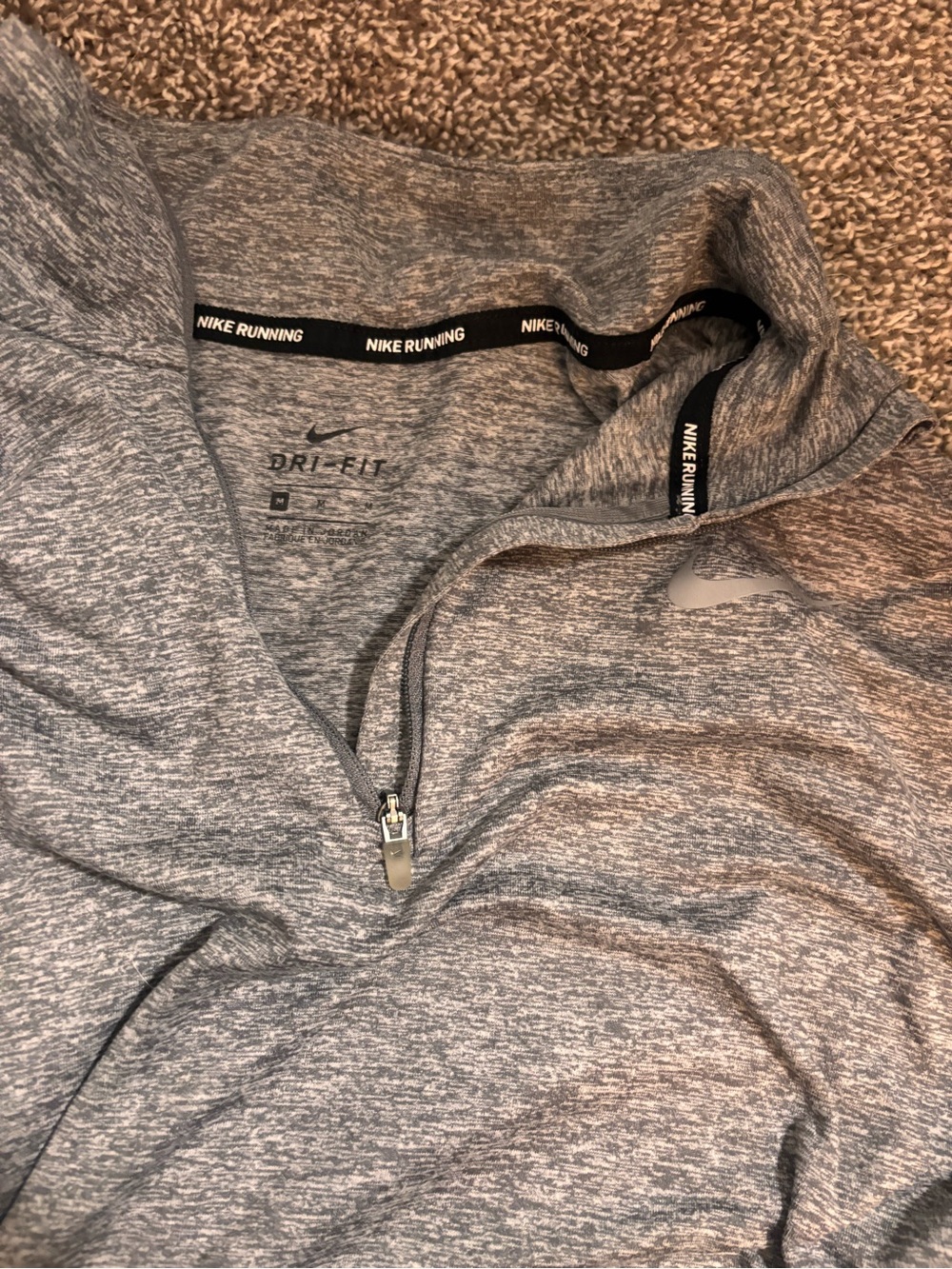 Brooks Black Quarter-Zip, Gray Heather Top & Burgundy Sports Bra Set - Picture 3 of 7